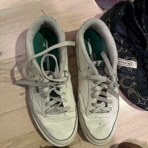 Reebok club 70 comfort size 7